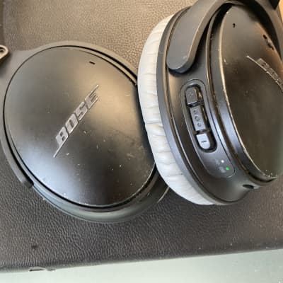 Bluetooth BOSE Headphones—Bose QuietComfort 35 Noise Cancelling Headphones MINT with Case and Cords image 4