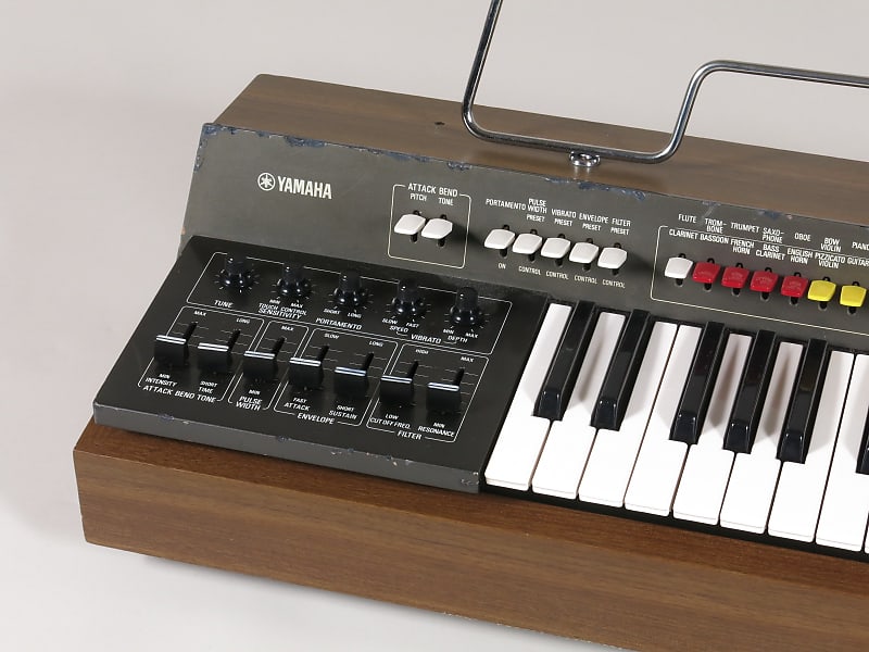 Yamaha SY-1 vintage preset synthesizer + music stand + dust