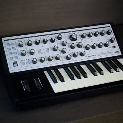 Moog Sub Phatty Analog Synthesizer
