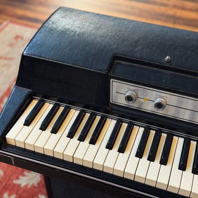 Wurlitzer 210 Electric Piano image 2