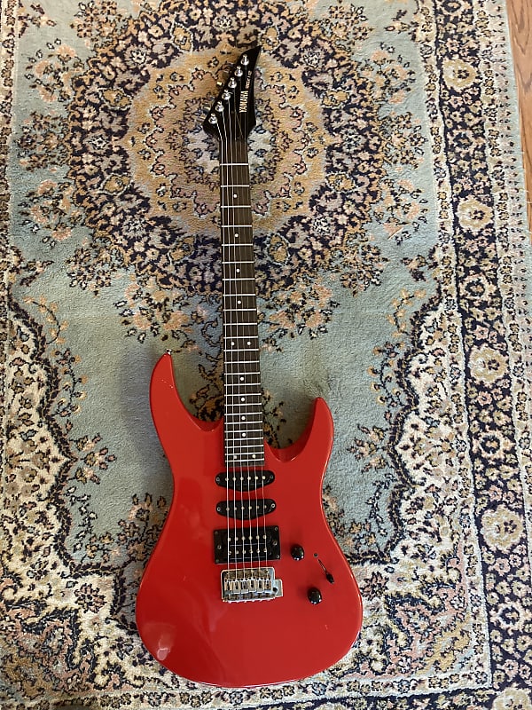 Vintage 1989 Yamaha RGX-112 HSS Electric Guitar Red Black Made in Taiwan  RGX 112