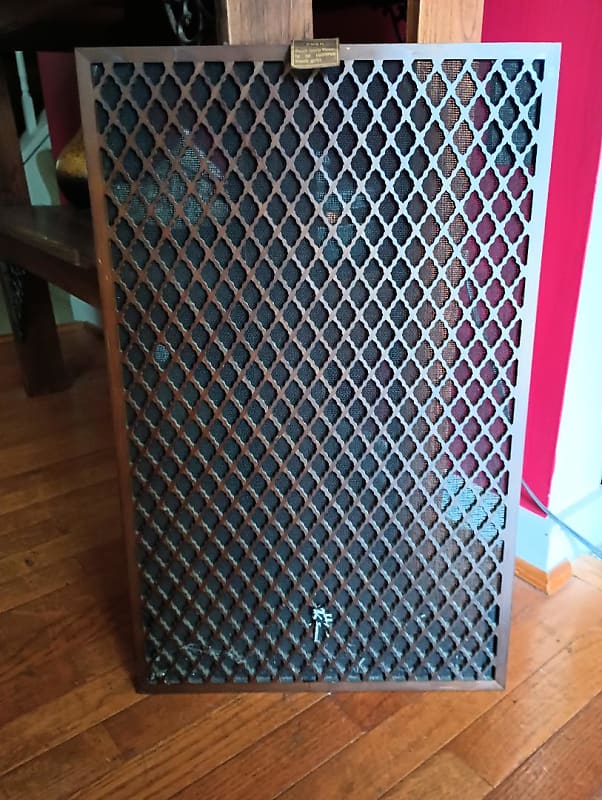 Single Sansui SP3200A grill in excellent condition - 1970's image 1