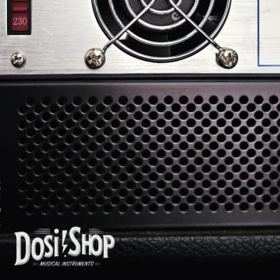 Ampeg Micro VR Head - 200 Watt Compact Solid State Bass Amp Head image 5