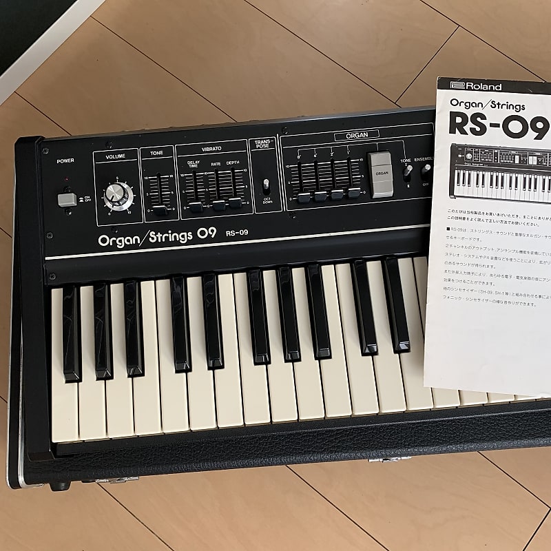 Roland RS-09 44-Key Organ / String Synthesizer | Reverb UK