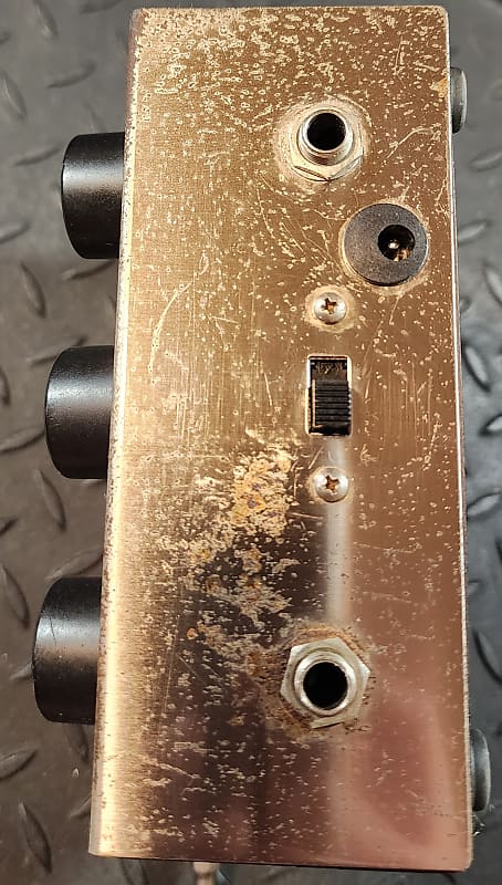 Electro-Harmonix Big Muff Pi V6 1980 Vintage Fuzz EH3034