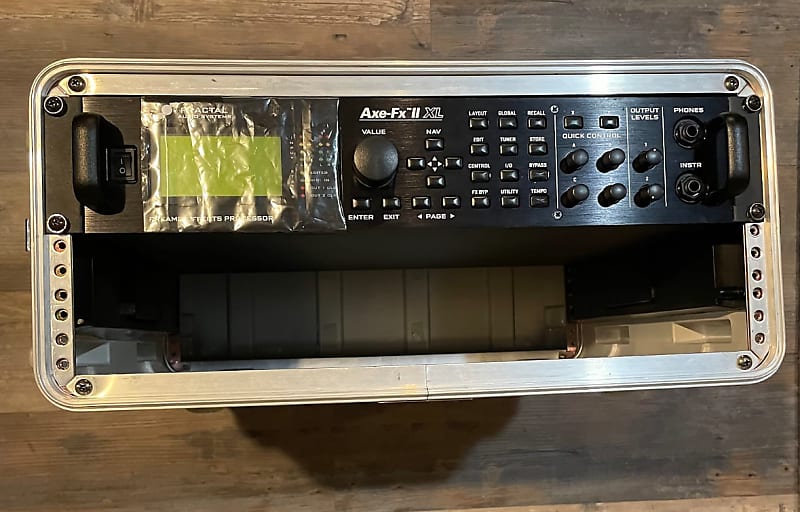 Fractal Audio Axe-FX II XL | Reverb Canada
