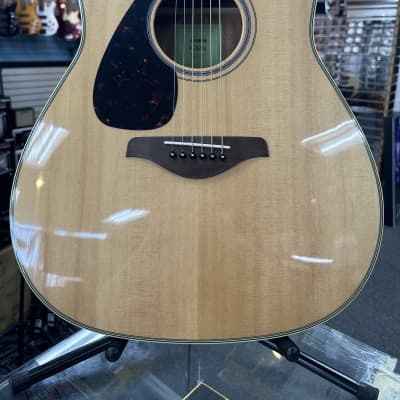 Yamaha FG820L Folk Acoustic Guitar (Left-Handed) Natural