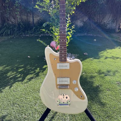 偉大な Fender USA JazzMaster エレキギター - theceliacscene.com