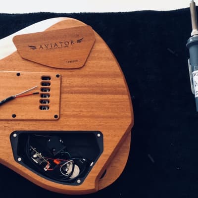 NEVE- CARNHILL VT-24499 1:1 OUTPUT TRANSFORMER 1980s Orange