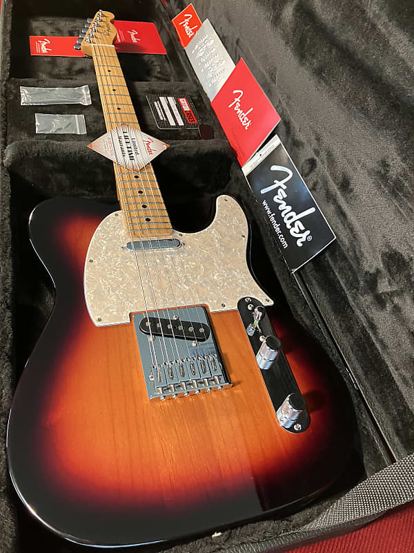 Classic Fender Player Series Telecaster Sunburst with Maple Fretboard Excellent Like New Condition image 1