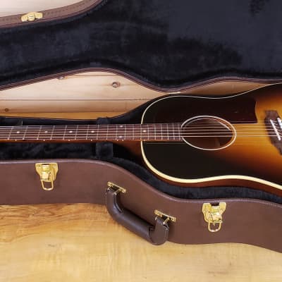 Gibson 50s J-45 Original Acoustic/Electric Guitar with Hardshell Case - Vintage Sunburst image 13