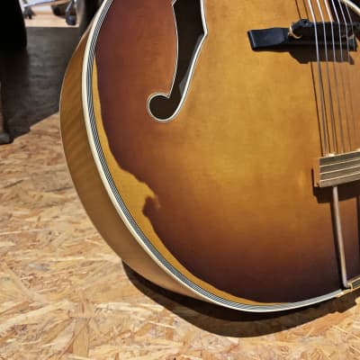 Levin 18" Jazz Guitar, Gibson Super 400, Sunburst image 5