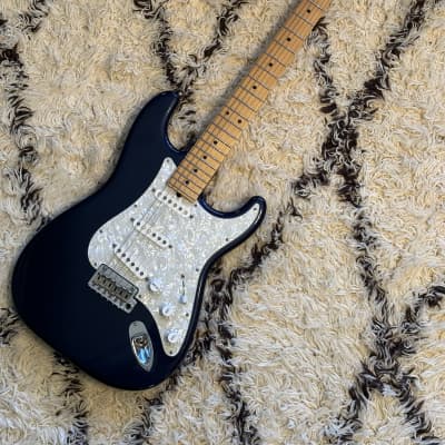 Suhr Modern Pro (M2) 2013 Black Pearl Metallic | Reverb