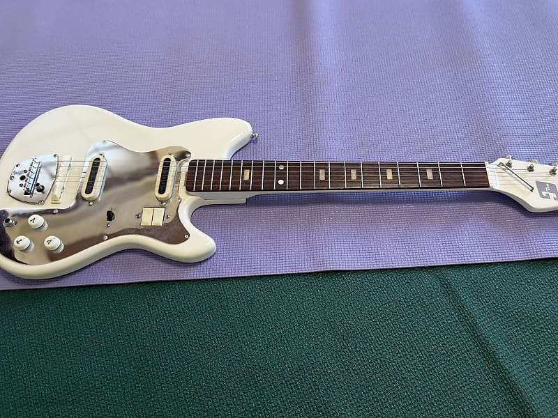 Guyatone LG-65T Electric Guitar 1960s Japan Vintage / White