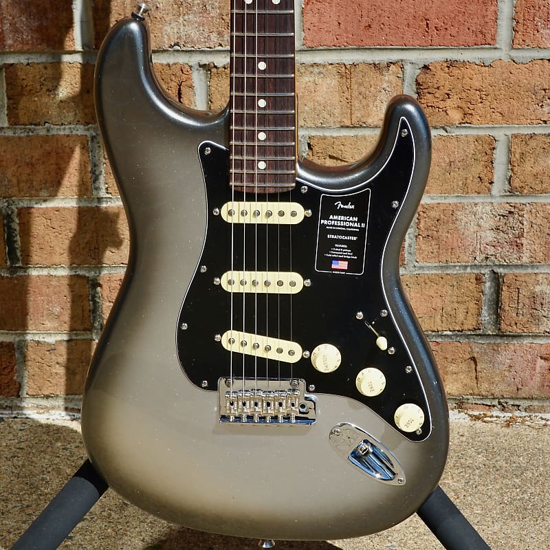 Fender American Professional II Stratocaster®, Rosewood Fingerboard, Mercury image 1