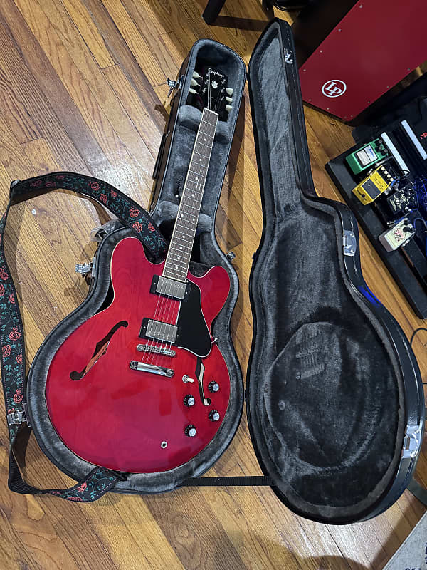 Epiphone ES-335 Semi-Hollow Electric Guitar Cherry - Includes Epiphone Hardshell Case image 1