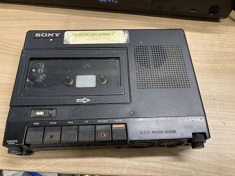 Sony TC-D5 Pro Portable Stereo Cassette Recorder (1978 - 1980) | Reverb The  Netherlands