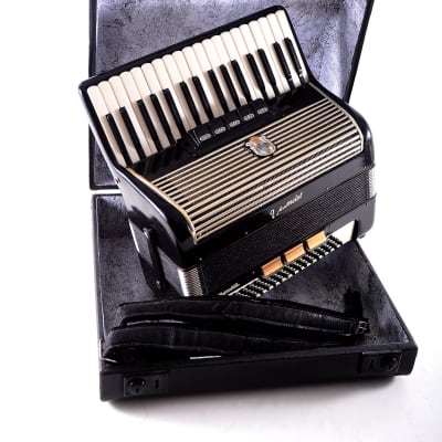 Rare Vintage German Made Top Piano Accordion Weltmeister Gigantilli I 80 bass, 8 sw. from the golden era + Hard Case and Shoulder Straps - Top Promotional Price image 1
