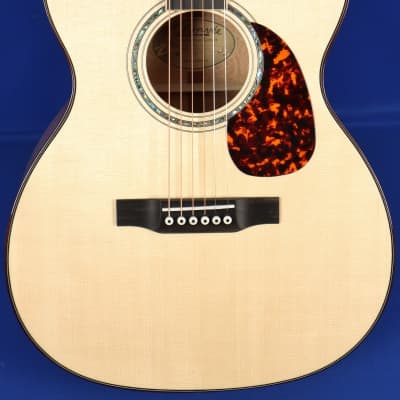 Larrivee USA OM-09 Silver Oak Special Moon Spruce Acoustic Guitar w/ OHSC image 1