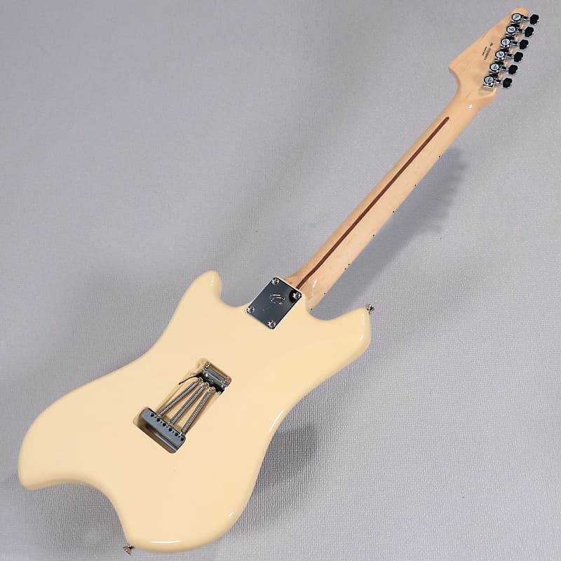 Fender Daiki Tsuneta Swinger 限定生産モデル Fender Japan revives the ultra-rare Swinger model for Daiki