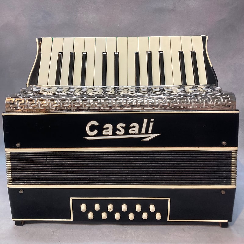 CASALI ACCORDION 2 REEDS