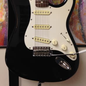 Fender Squier Stratocaster E series (MIJ) '84-'87 Black | Reverb