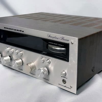 Marantz Model 2230 Stereophonic Receiver 1971 - 1973 - Silver image 2