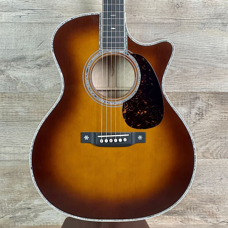 Mint Martin Custom Shop 42 Style GPC-14F Ambertone High | Reverb