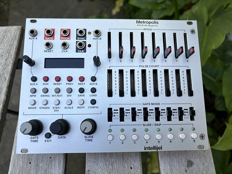 Intellijel Metropolis