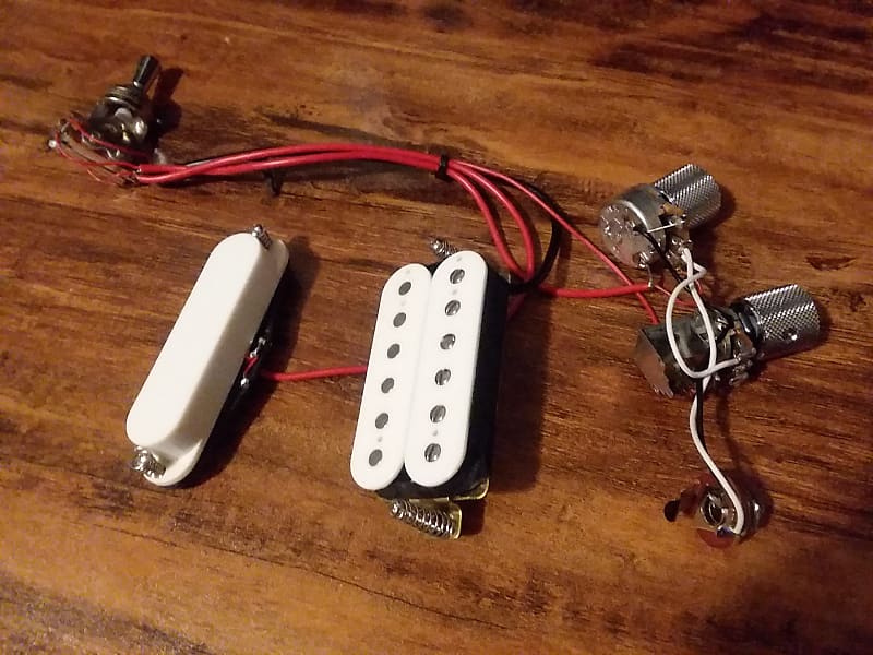Fender Duo-Sonic Pickups & Wiring Harness | Reverb