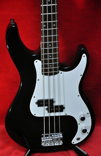 Peavey milestone best sale 2
