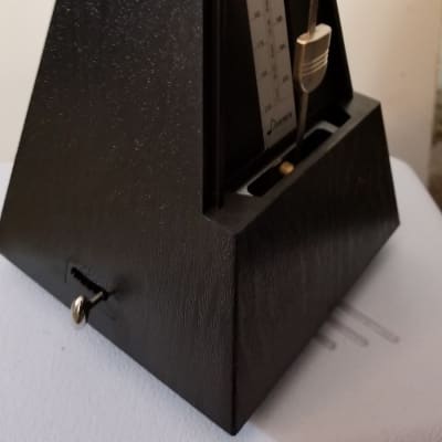Breitenbach Donner Model Metronome  Black image 3