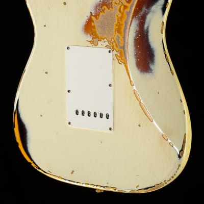 Fender Custom Shop 1961 Stratocaster Heavy Relic Aged Vintage White/3-Color Sunburst (273) image 2