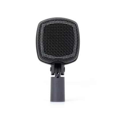 AKG D12 Large Diaphhragm VR Active Dynamic Microphone for Kick Drum and Bass image 7
