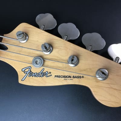 FENDER JAPAN Precision Bass Japan Standard Series Made in