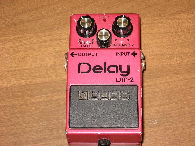 Boss DM-2
