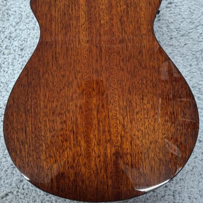 Breedlove ECO Discovery Concert S Concert CE Acoustic Electric Guitar, Edgeburst image 5