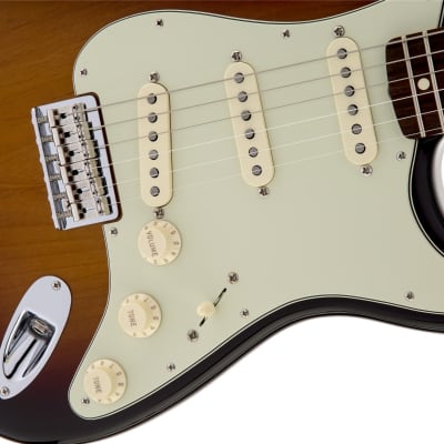 Fender Robert Cray Stratocaster Electric Guitar Rosewood FB, 3-Color Sunburst image 6