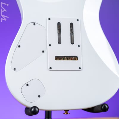 Ibanez LB1 Lari Basilio Signature Prestige Electric Guitar White image 9