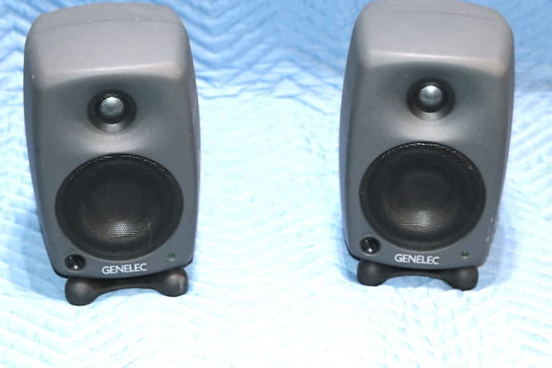 Genelec 8020B 4