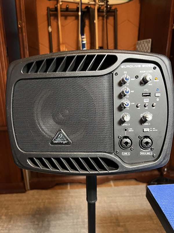 Behringer B105D 2022 Black with adapter and stand | Reverb