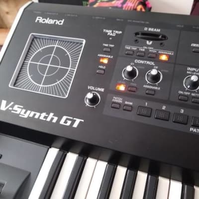 Roland V-Synth GT