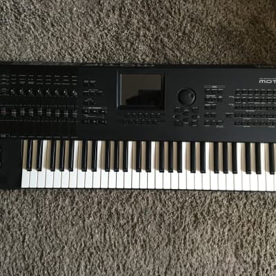 Yamaha Motif XF 6 Production Synthesizer 2010s - Gray