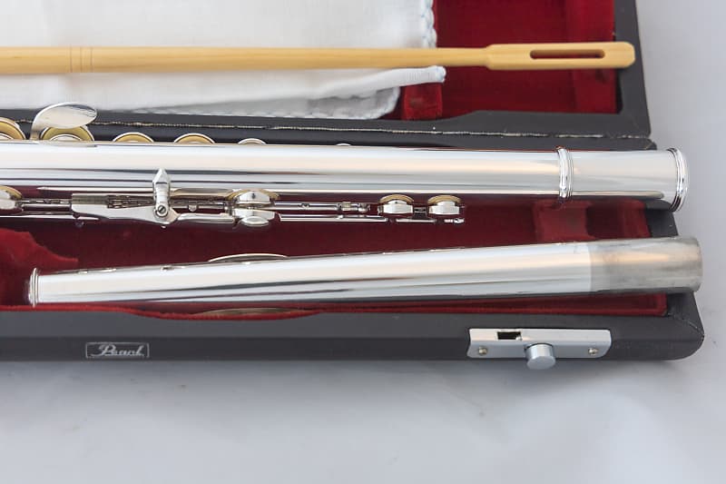 Pearl PF-501 パール フルート Pearl PF-501 Flute Silver-plated with Split-E *Cleaned