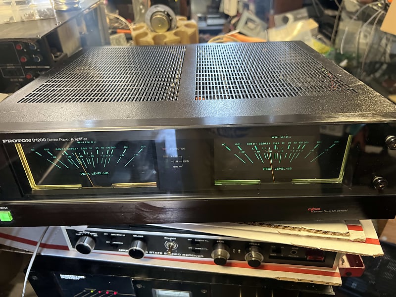 VINTAGE Proton D1200 Dual Mono Amplifier Large Meters Audiophile RARE WORKING  			