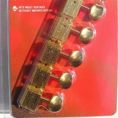 Grover 136G6 Vintage Deluxe, Gold Tuning Machines 6 In-Line, Oval Metal Button image 4