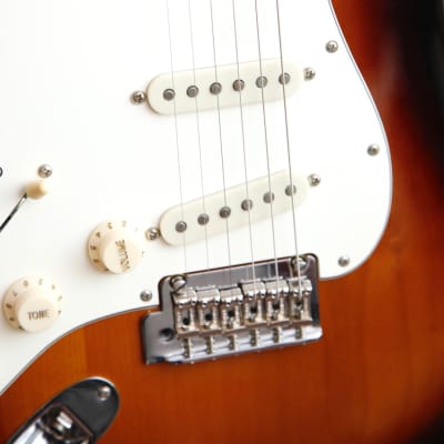 Fender Player Series Stratocaster Sunburst Left Handed Guitar Pre-Owned image 6