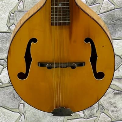 Kalamazoo 1940 KNM-12 Oriole Mandolin with chipboard case in good condition image 4