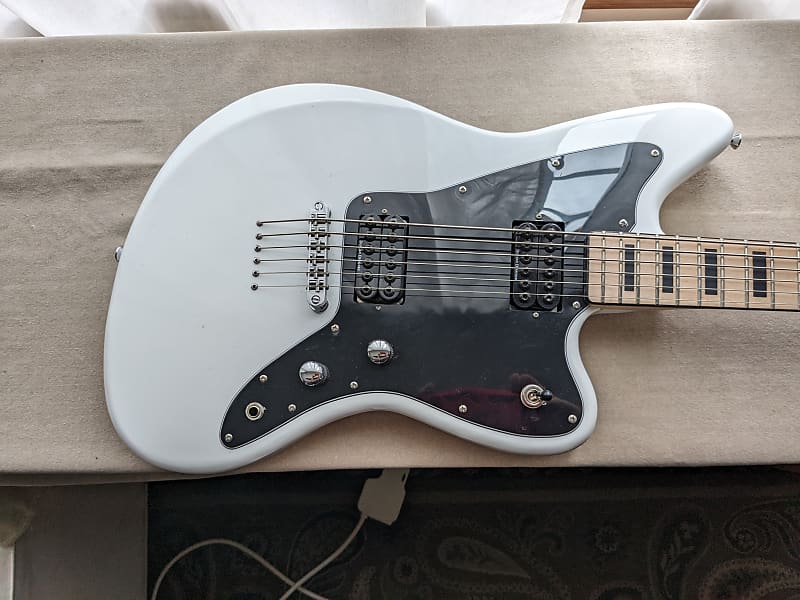 subzero Bass 6 / Baritone 2021 White Reverb