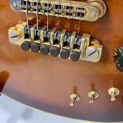 Gibson Les Paul Artist 1979 - 1981 - Antique Sunburst (Factory Moog circuit) image 3